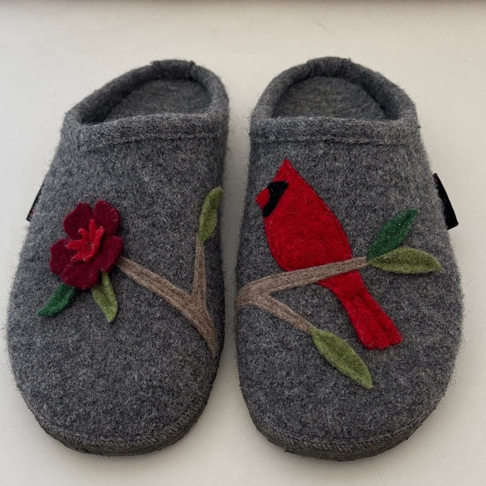 Giesswein Australia Wool Robin Bird Floral Gray Slippers Clogs‎ Womens 38 / 7.5